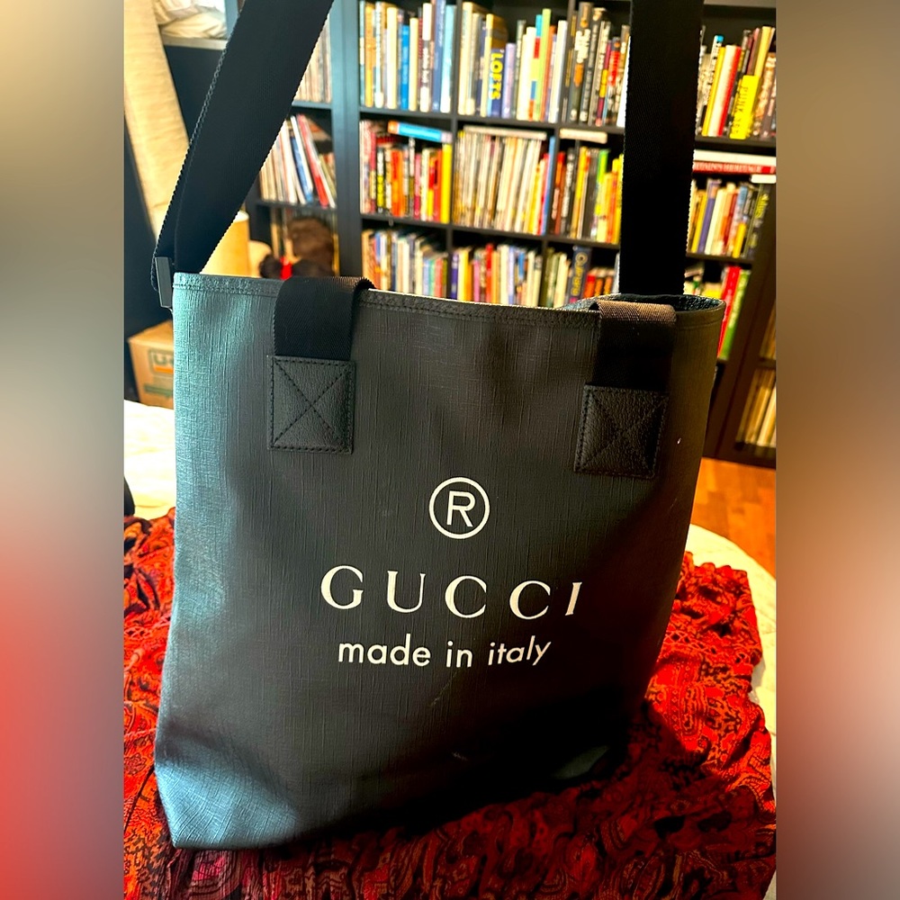 Gucci bucket bag very gently used condition.